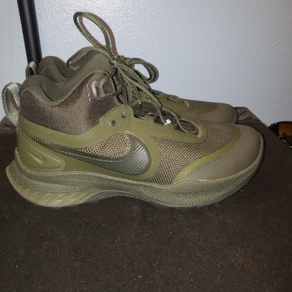  Nike React SFS Carbon Hiking Trail Shoes Mens 14 Green Sequoia - Picture 7 of 9